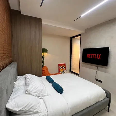Apartment In City Of Taguig - Near Burgos Circle
